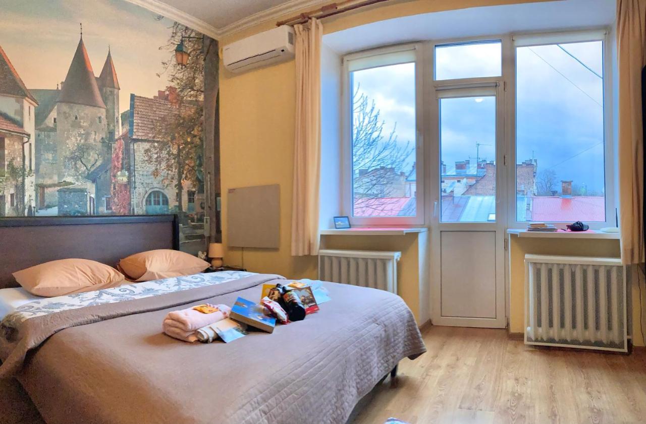 Valentine Apartment Lviv Bagian luar foto