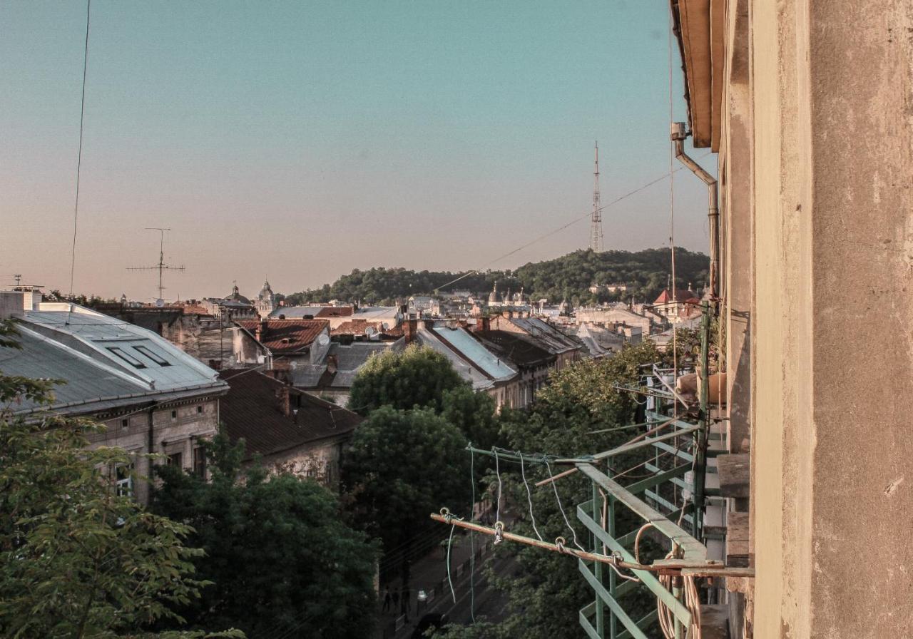 Valentine Apartment Lviv Bagian luar foto
