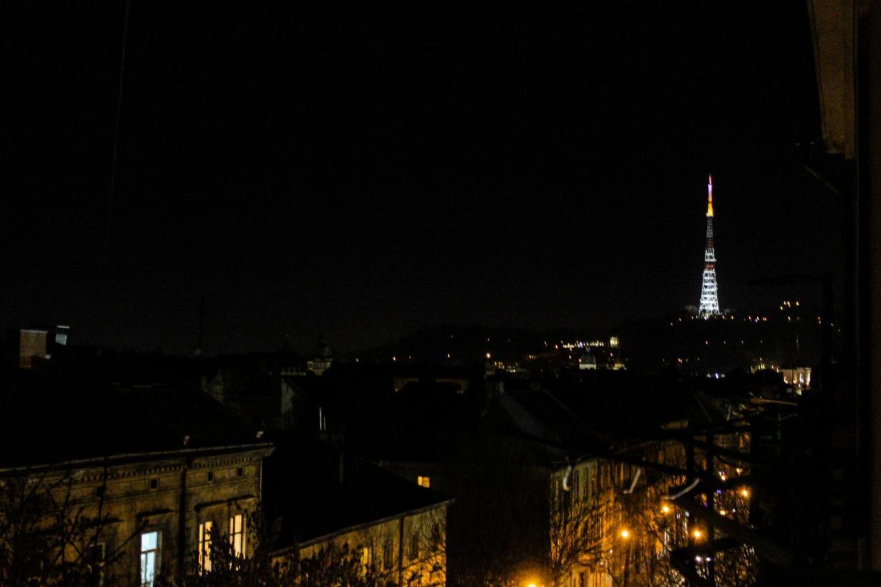 Valentine Apartment Lviv Bagian luar foto